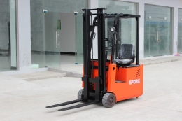 乐动·官方版网站登录入口-乐动(中国)提醒您电动叉车运用事项