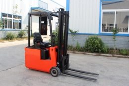 乐动·官方版网站登录入口-乐动(中国)讲述电动叉车特征分类