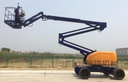 河南乐动·官方版网站登录入口-乐动(中国)解说：曲臂式登高平台共同特性？